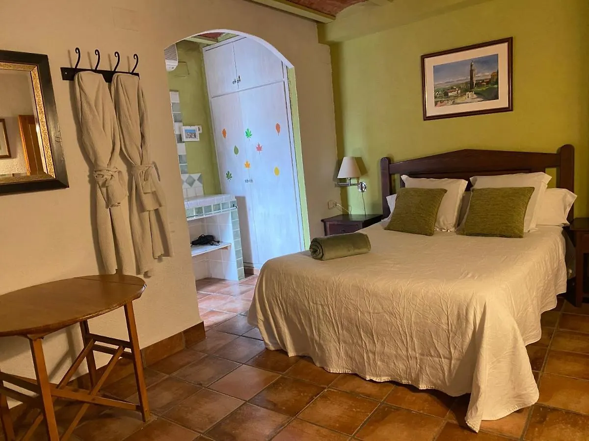 Country house La Olivera Aparthotel Rural Suites Banera Hidro O Jacuzzi Privados Albinyana