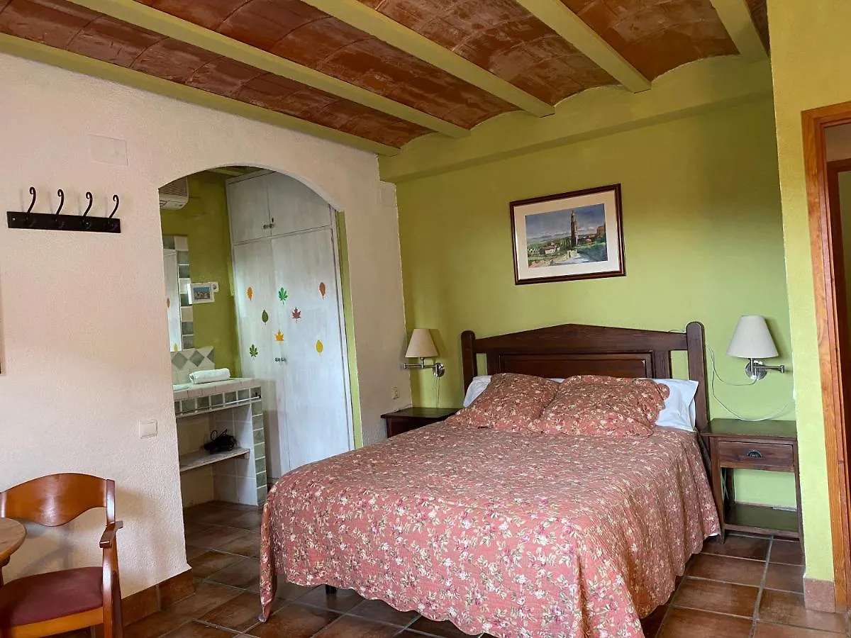 Country house La Olivera Aparthotel Rural Suites Banera Hidro O Jacuzzi Privados Albinyana